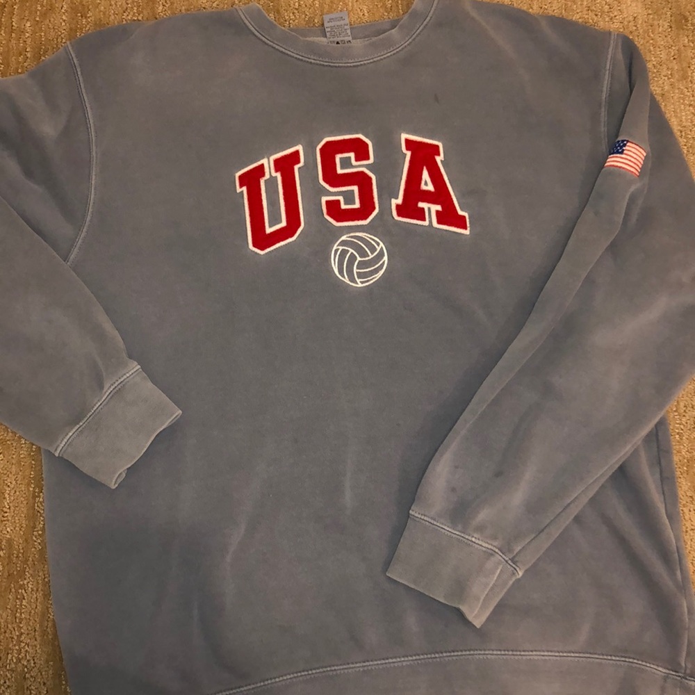 USA volleyball sweatshirt
